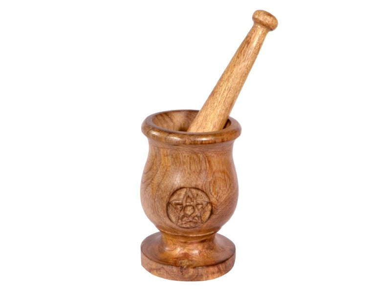 MORTAR AND PESTLE WOODEN ENGRAVED 13CM
